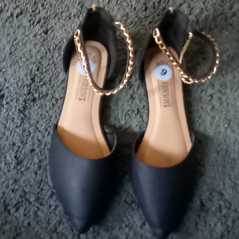 Memory Foam Flats - image 4